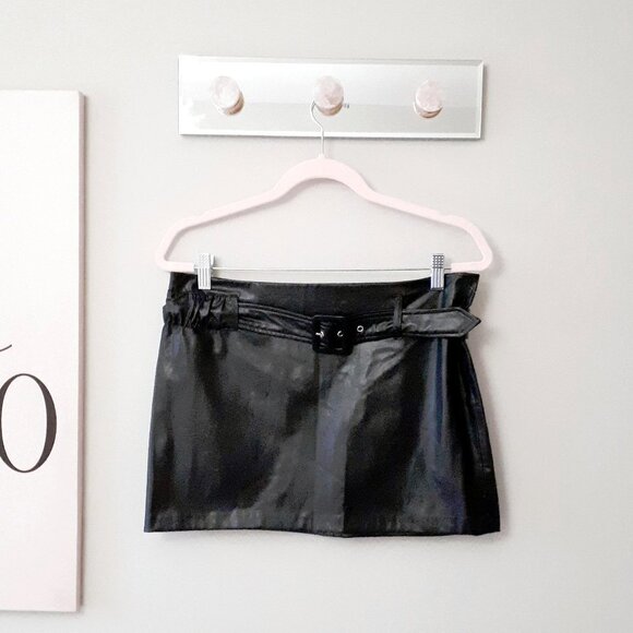 NWOT Zara black belted faux leather mini skirt, M - Picture 12 of 13